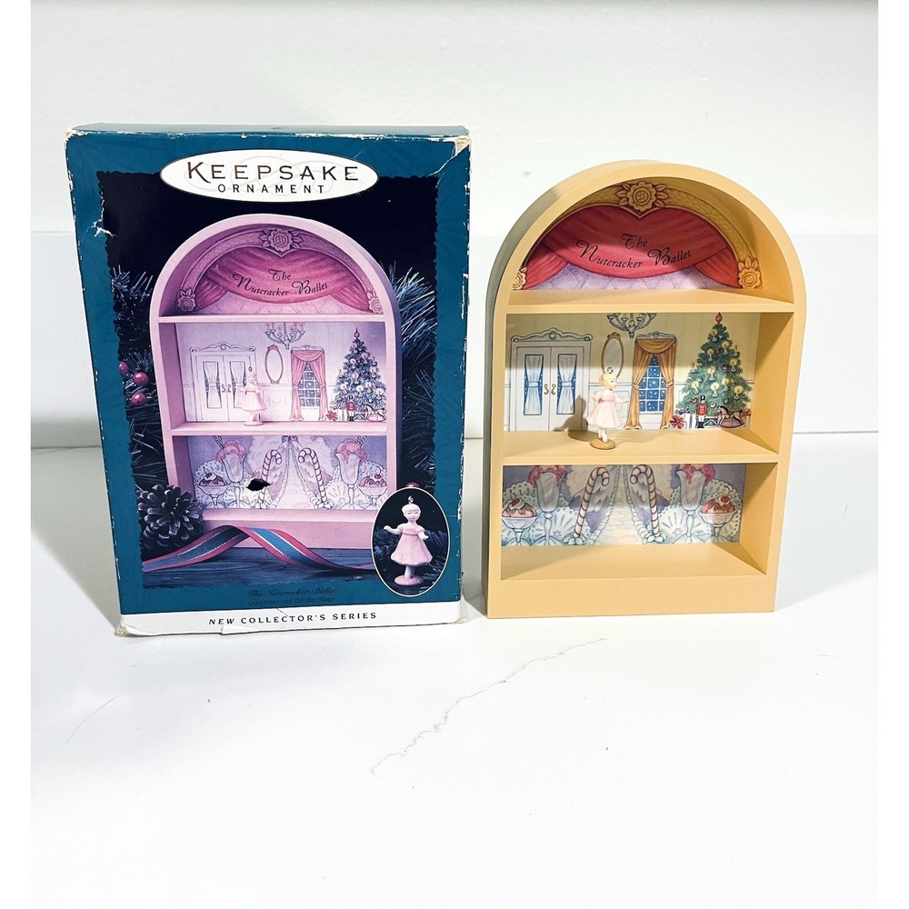 Hallmark The Nutcracker‎ Ballet House/Display Stage Keepsake Ornament 1996